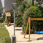 Mediterranean Way - Cye Lejlighed