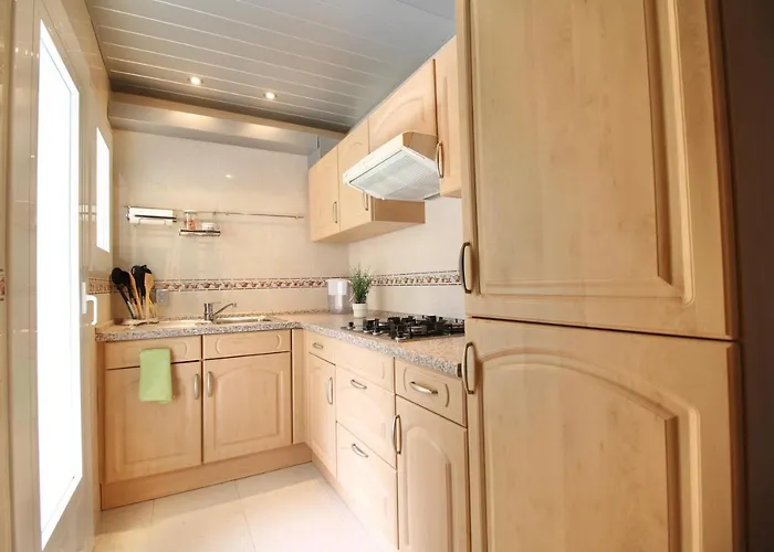 Daire Mediterranean Way - Cye *